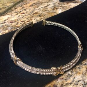 Vintage choker necklace and matching clip on earrings